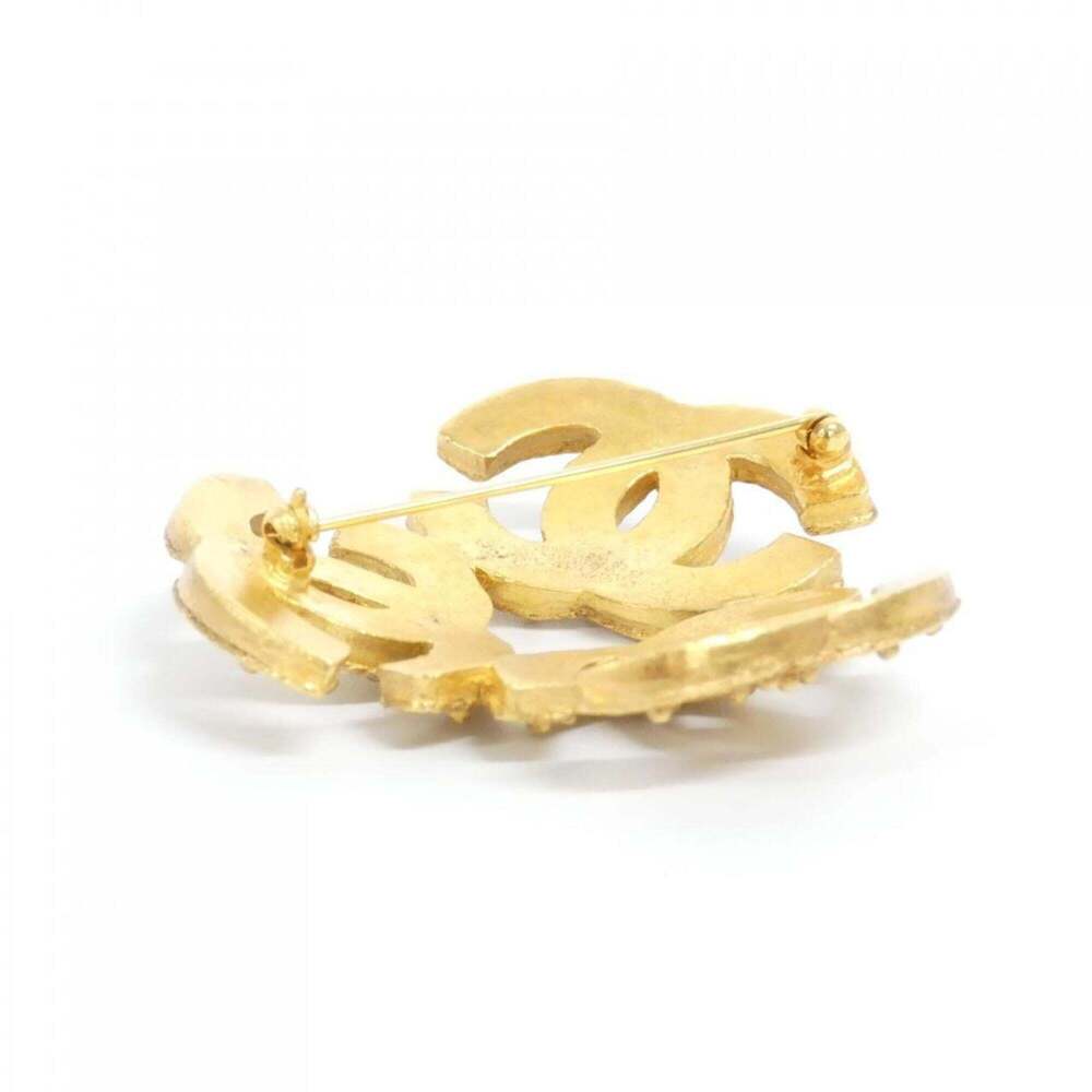 CHANEL Gold Brooch - Picture 3 of 3